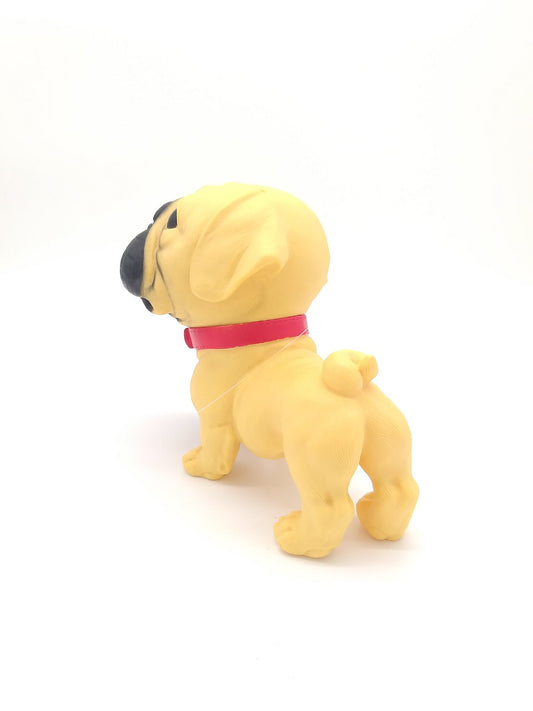 Фигура куче Мопс