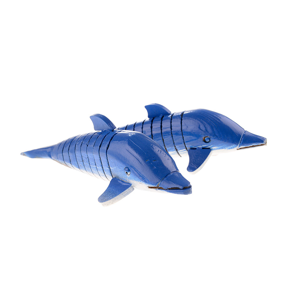 Гъвкав делфин – дървена фигурка