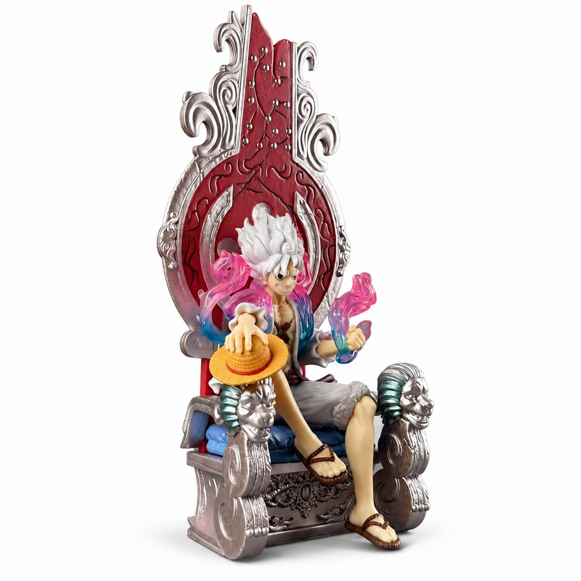 Аниме фигура Luffy Gear 5 на трон от One Piece – изглед под ъгъл