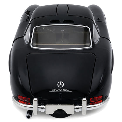 Метален модел Mercedes-Benz 300 SL Gullwing в черно – заден изглед