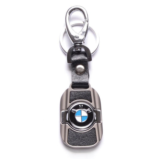 BMW Ключодържател – Метална Плочка с Кожена Каишка и Карабинер
