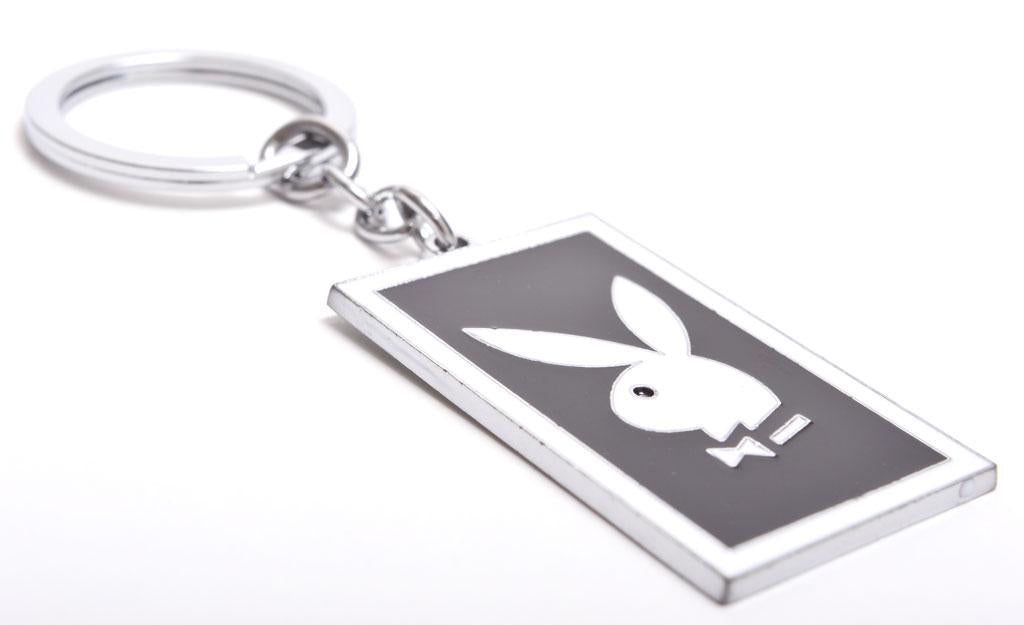 Ключодържател с емблема – Черна метална пластина