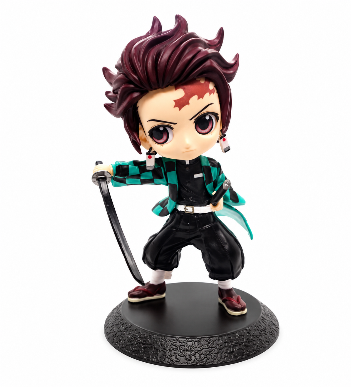 Chibi фигура Tanjiro Kamado от Demon Slayer в бойна поза