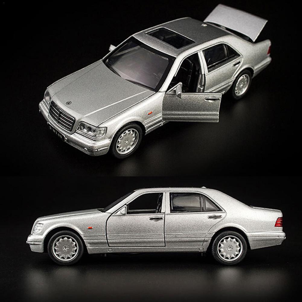 Mercedes-Benz S-Class (W140)