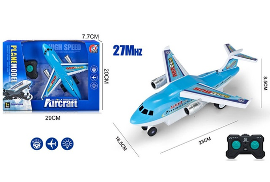 RC самолет със светлини