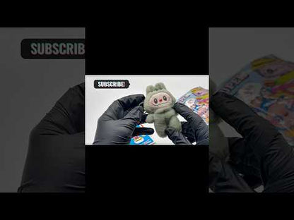 Ключодържател Labubu (Лабубу) – изненада в плик