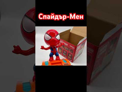 Електрическа играчка с герой върху танк