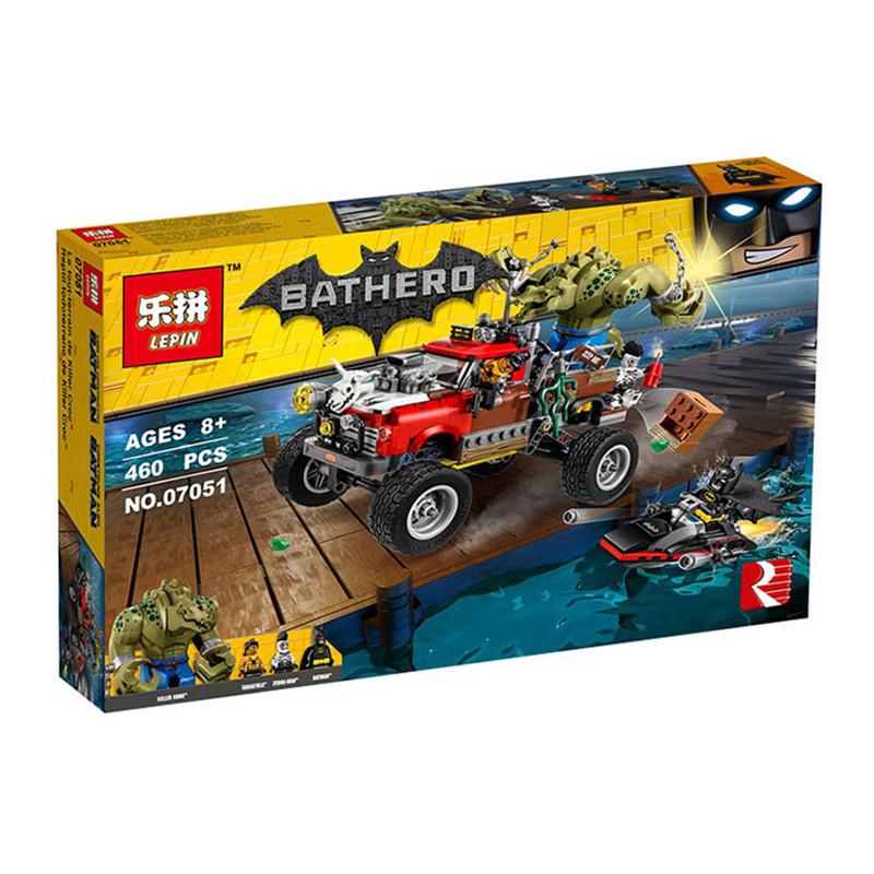 Конструктор Bat Hero – офроуд камион и Батман с лодка (460 части)