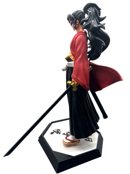 Аниме фигура на Yoriichi Tsugikuni от Demon Slayer - Манга