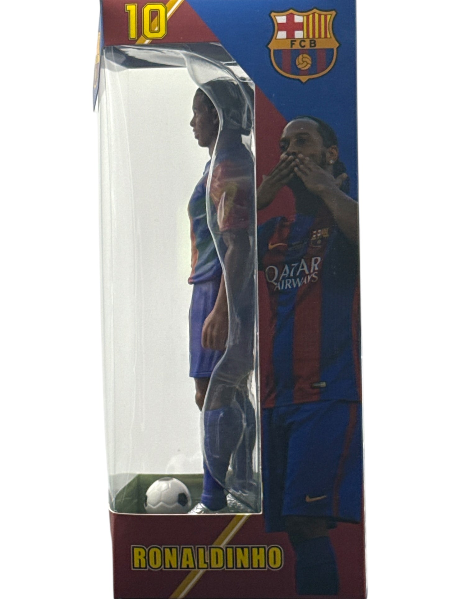 Фигура на футболист Ronaldinho – FC Barcelona