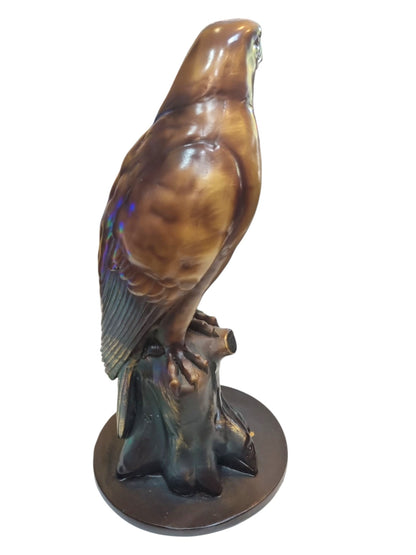 Статуетка на орел – символ на сила, свобода и успех