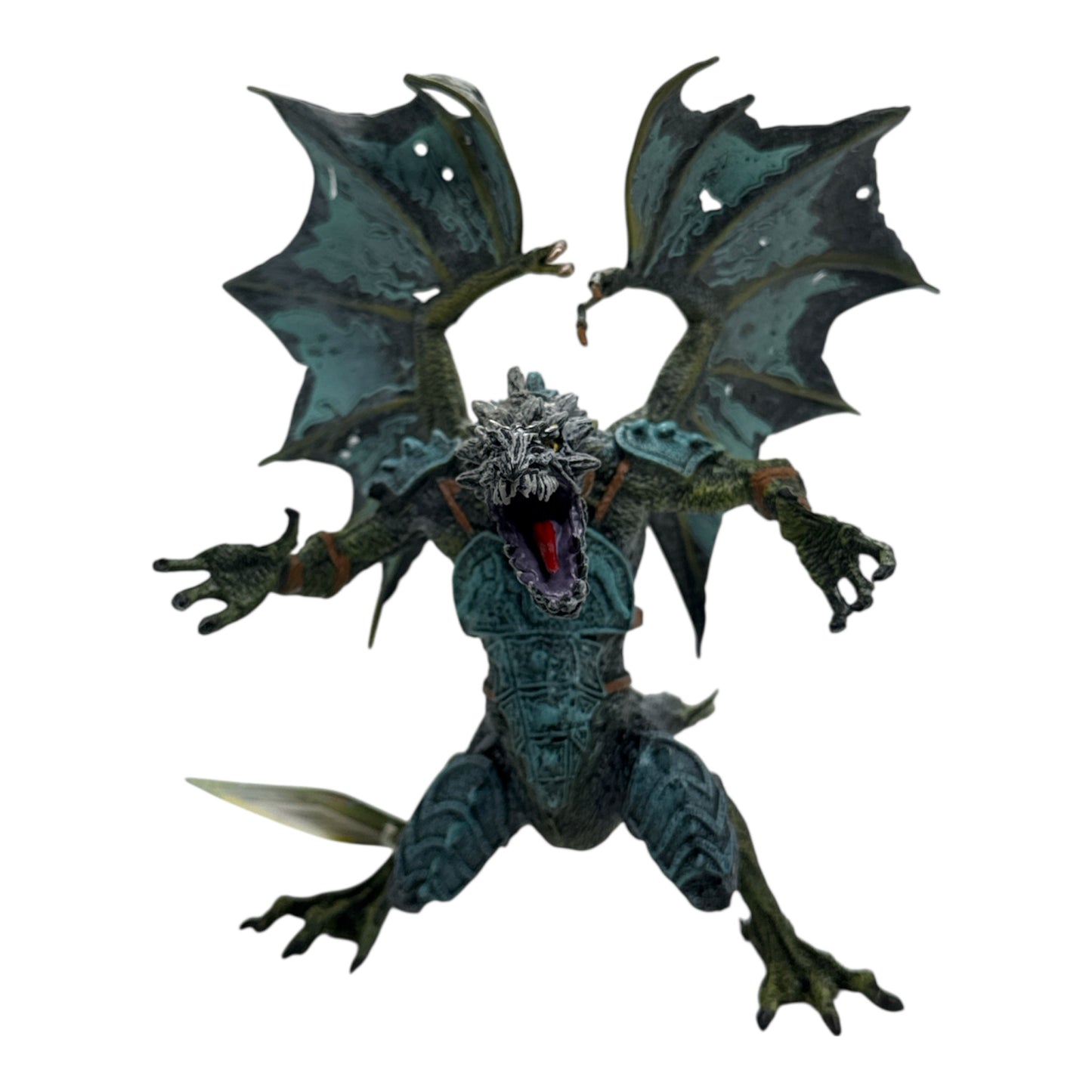 Dragon Warrior – детайлна фигурка дракон с броня