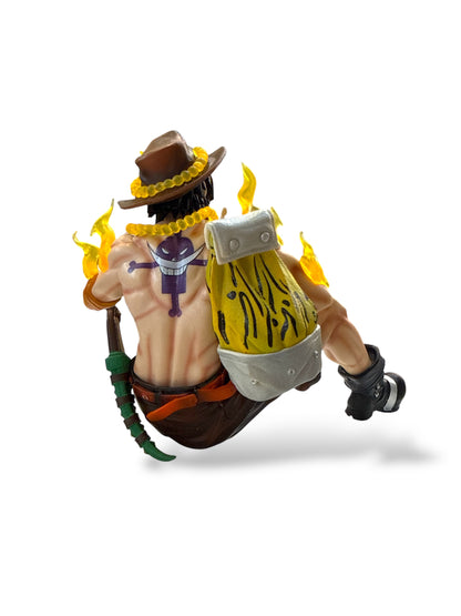 Portgas D. Ace Sitting Fire фигура – One Piece