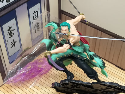 Фигура Roronoa Zoro One Piece – тройна атака с мечове