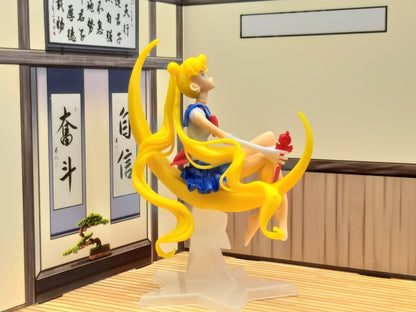 Sailor Moon фигурка – Лунен трон 🌙