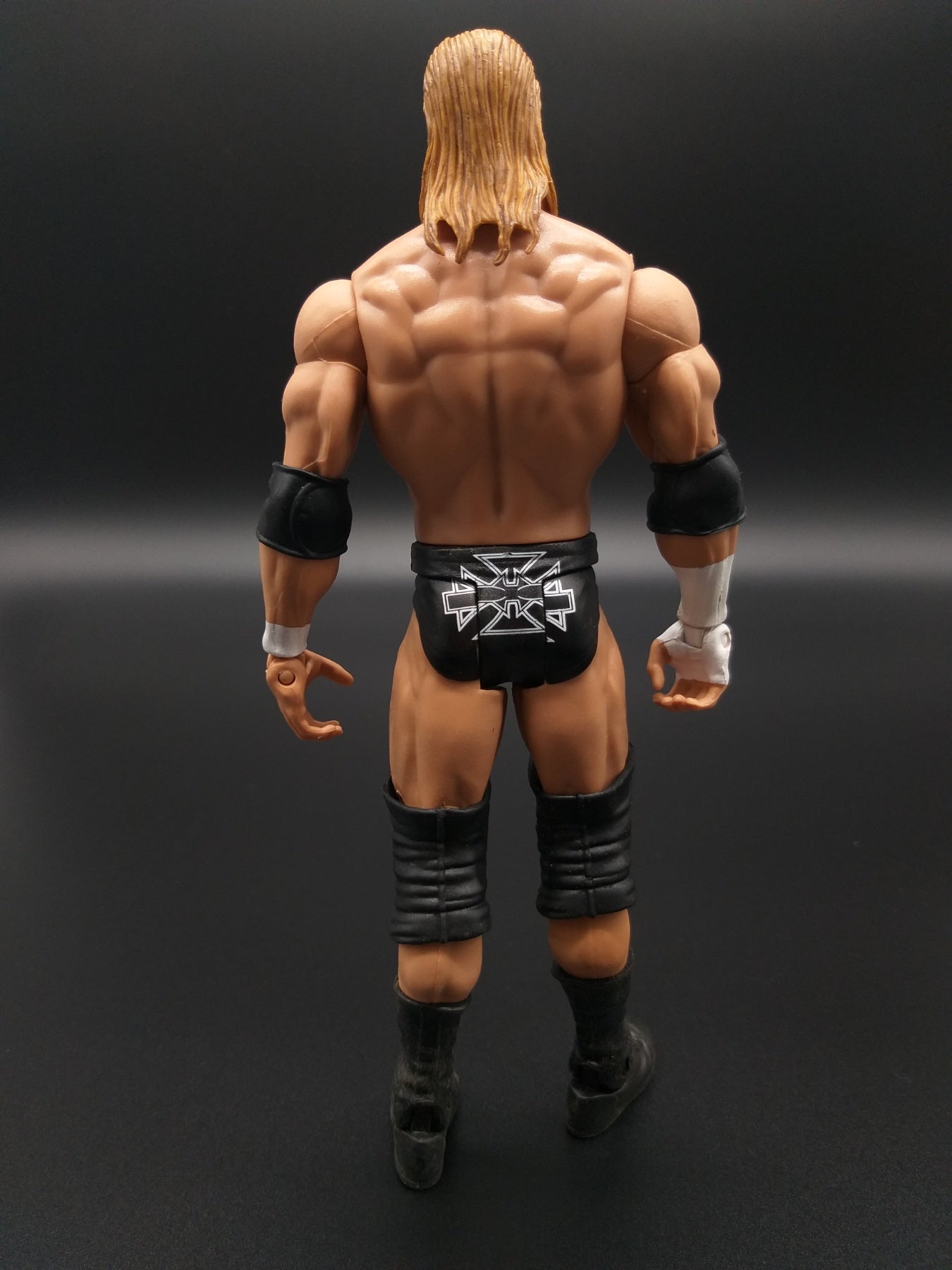 Фигура Triple H – колекционерска фигура на кеч легенда